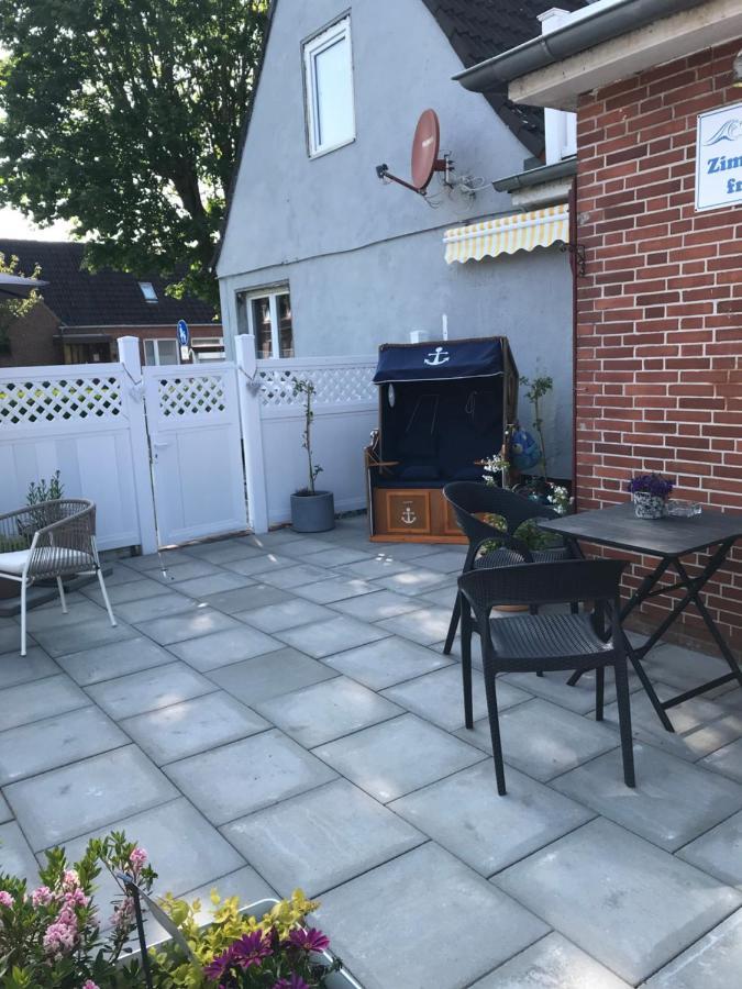 Pension Zur Brandung Busum Bagian luar foto