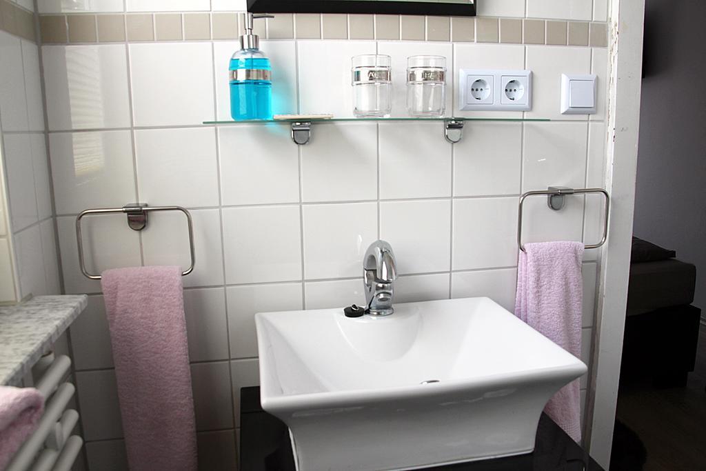 Pension Zur Brandung Busum Ruang foto