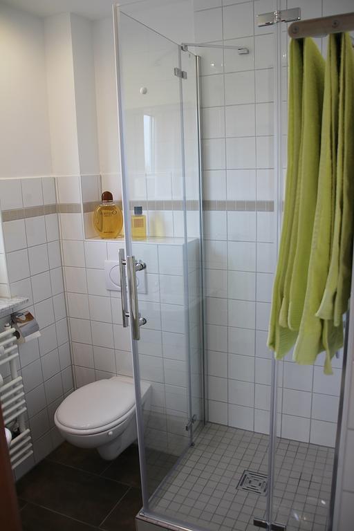 Pension Zur Brandung Busum Ruang foto
